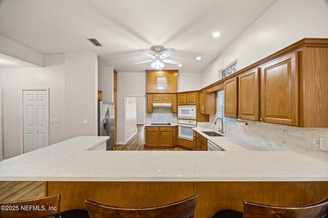 Building Photo - 6218 Hunters Ln