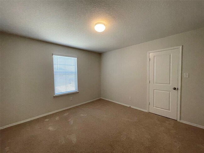 Building Photo - 29653 Spring Copper