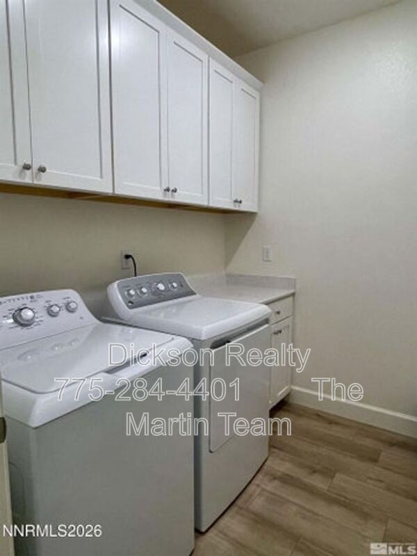 Building Photo - 1993 Zidane Dr