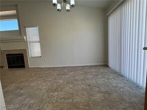 Building Photo - 5934 Gingham St