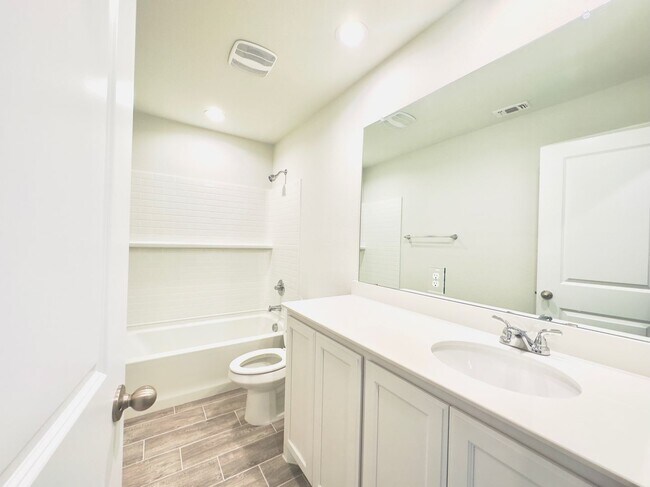 Building Photo - Stunning Single Family Ranch in Aubrey!