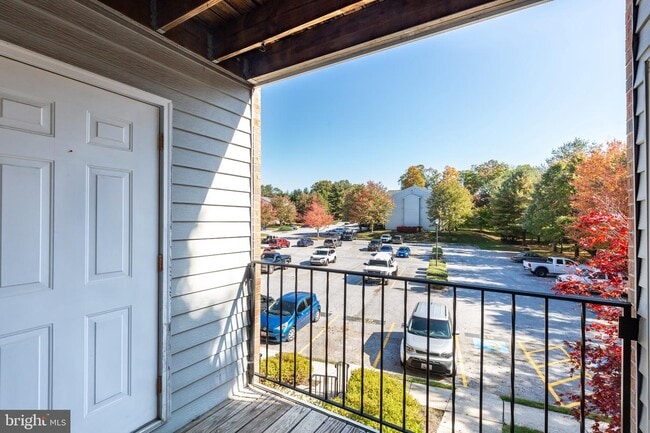 Building Photo - 3805 Sunnyfield Ct