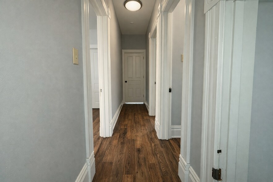 Building Photo - 312 Walker Ave