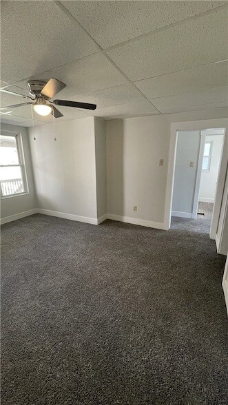 Building Photo - 424 W 7th Ave