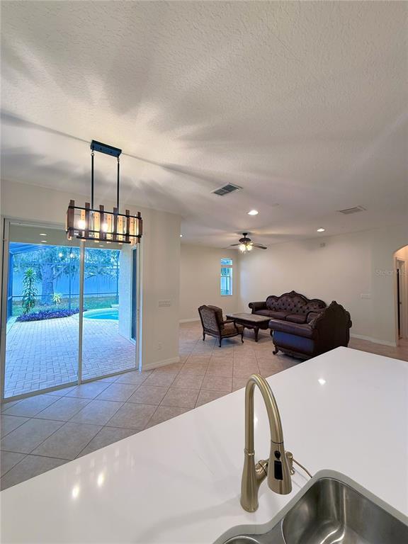 Building Photo - 9253 Edenshire Cir