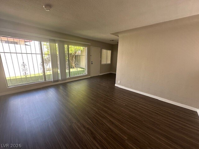 Building Photo - 223 N 14th St