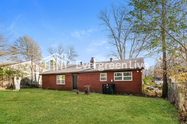 Building Photo - 3072 Morning View Dr