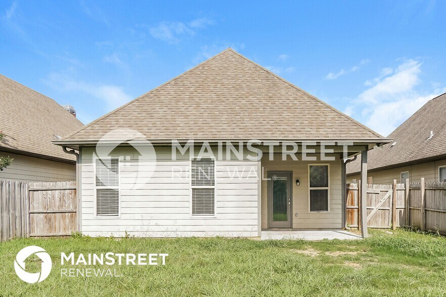 Building Photo - 1107 Washington Dr