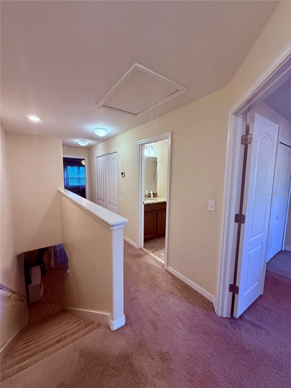 Building Photo - 2411 Willimette Dr