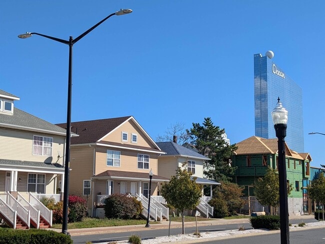 Building Photo - 126 N Delaware Ave