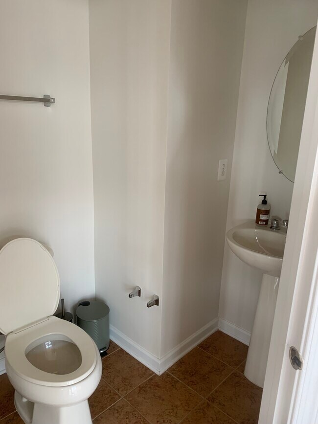 Building Photo - 25128 Neptune Terrace