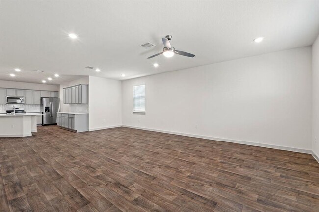 Building Photo - 3024 Louris Ln