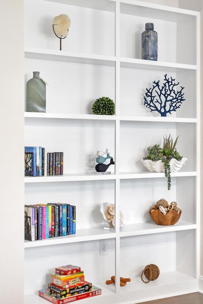 Building Photo - Amazing Rental Coming Soon (Late October-2...