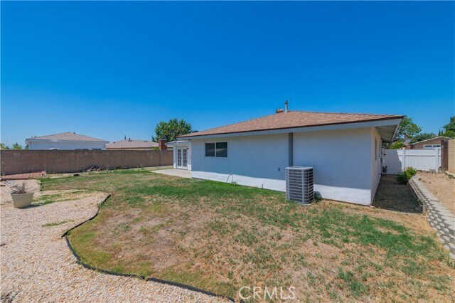 Building Photo - 7515 Pasito Ave