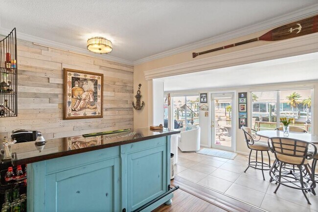 Building Photo - 355 Boca Ciega Point Blvd S