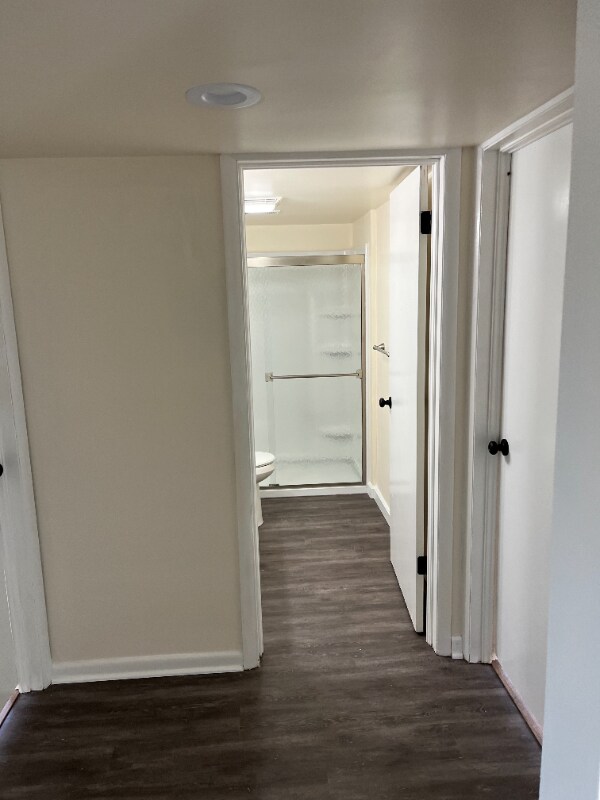 Building Photo - 1037 Tomahawk Trl