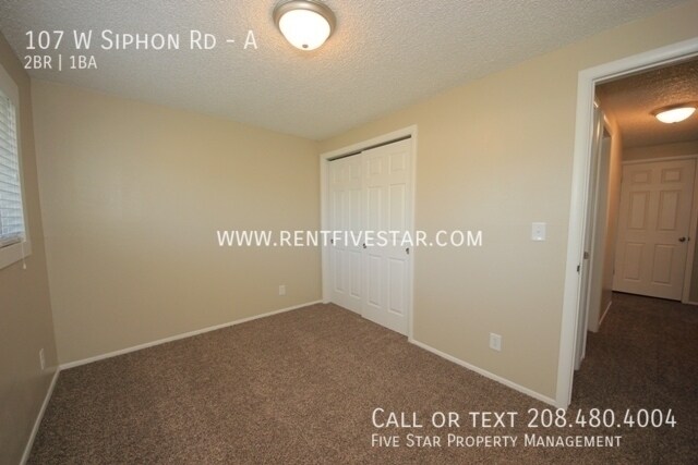 Building Photo - 107 W Siphon Rd