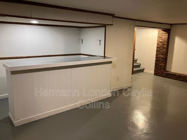 Building Photo - 10623 Landseer Dr