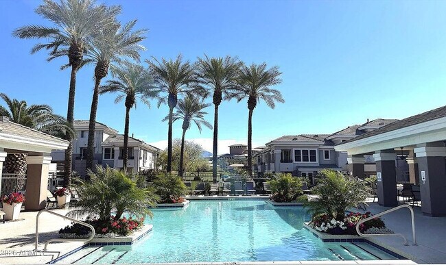 Building Photo - 15221 N Clubgate Dr