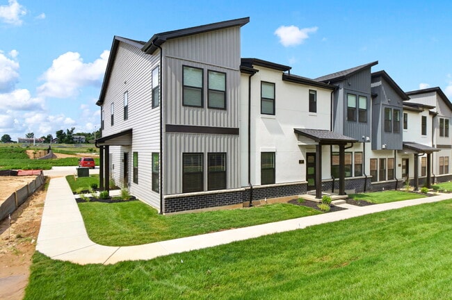 Building Photo - 145 Sesame Lp