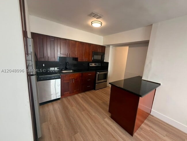 Building Photo - 655 85th St