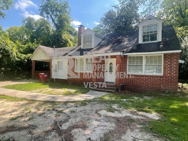 Primary Photo - 1626 Selma Pl