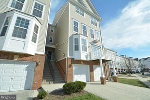 Building Photo - 13640 Salk St
