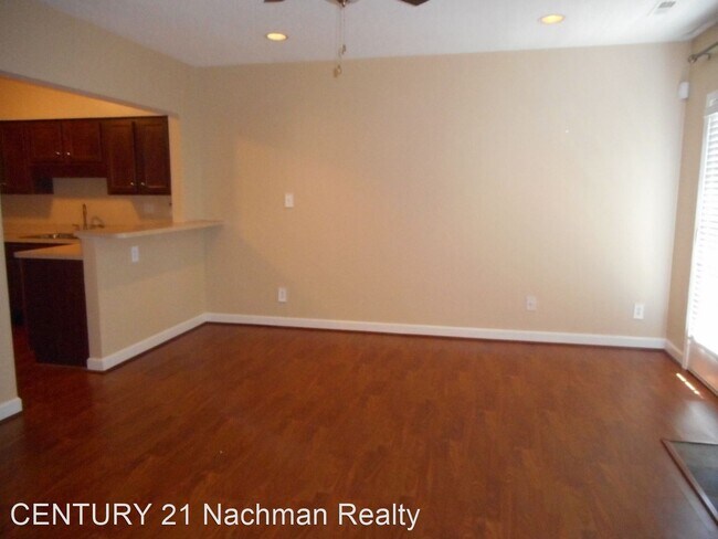 Building Photo - 2 br, 2.5 bath House - 675 Todd Trail