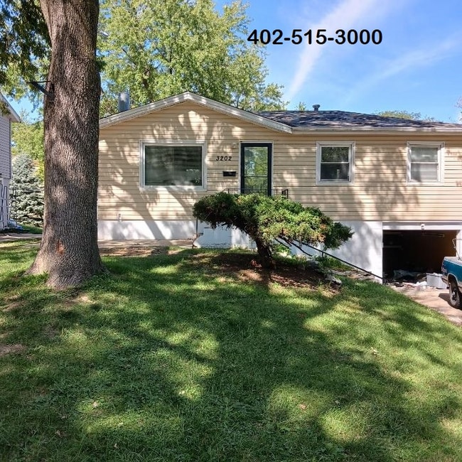 Building Photo - 3202 Cornhusker Dr