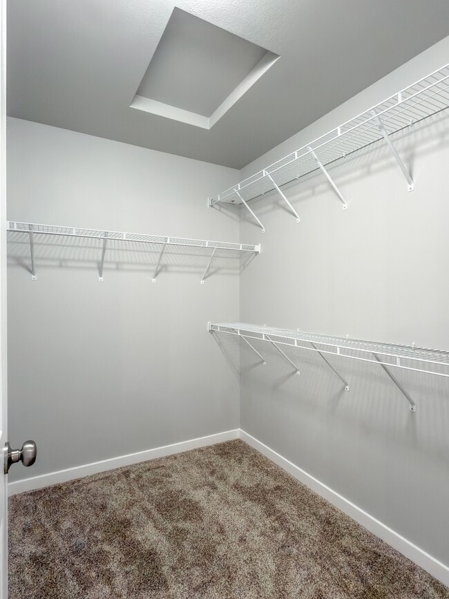 Building Photo - 3725 33rd St S