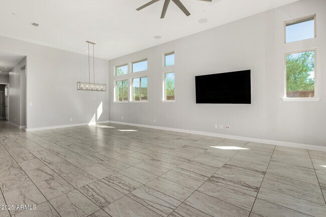 Building Photo - 11905 W Creosote Dr