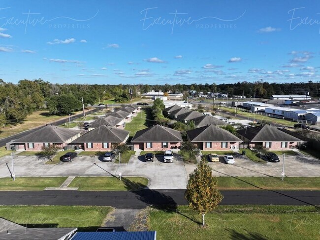 Building Photo - 2220 N Malcolm St