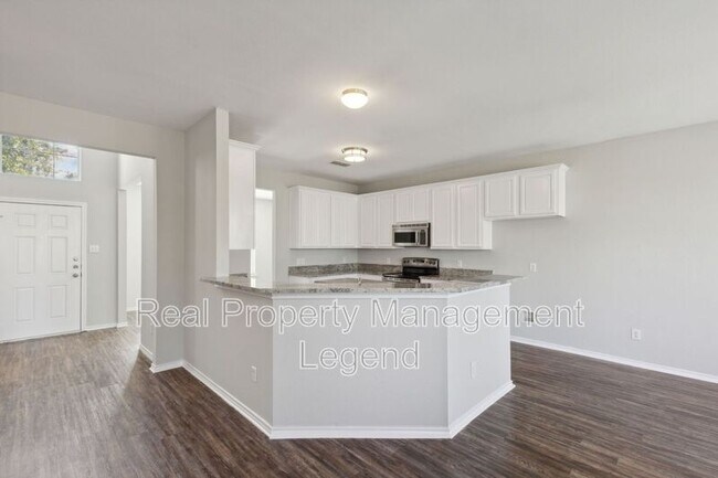 Building Photo - 5100 Brookside Dr