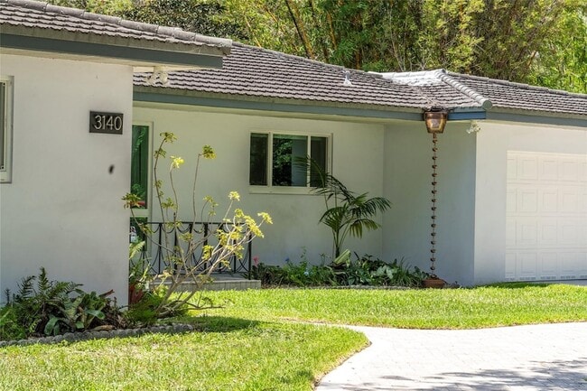 Building Photo - 3140 Calle Largo Dr