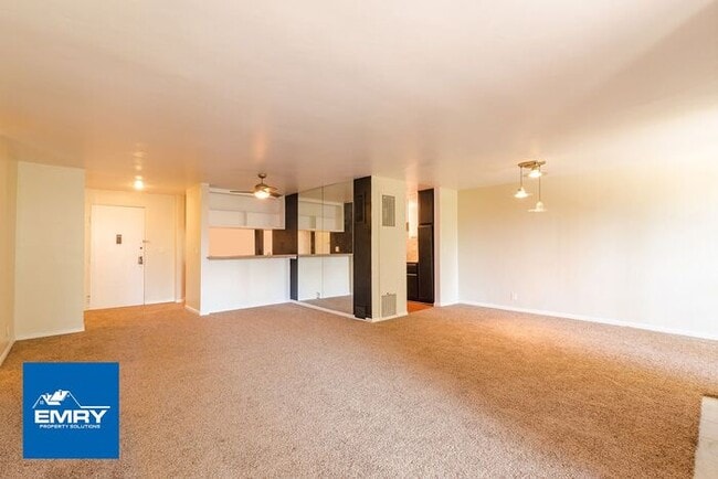 Building Photo - Condo for Rent in Culver City 2 Bed 2 Bath...