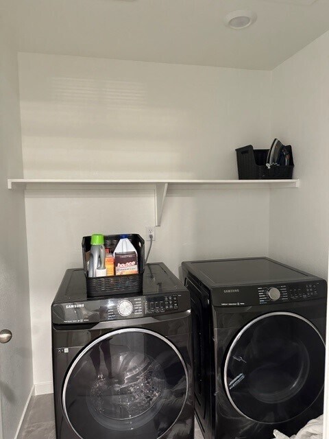 laundry - 11000 Uvalda St
