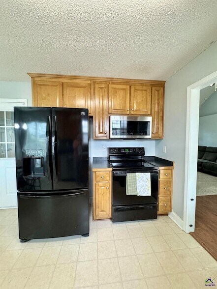 Building Photo - 508 Covington Cove
