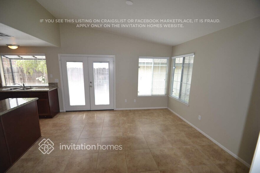 Building Photo - 5902 Quiroz Dr