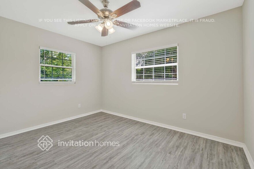 Building Photo - 2430 Wilmont Ave