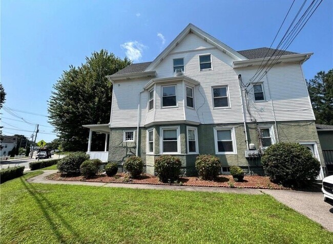 Building Photo - 156 High St