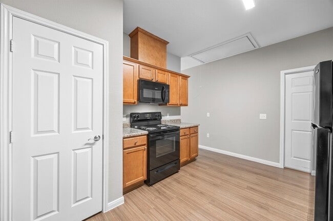 Building Photo - 47 County Rd