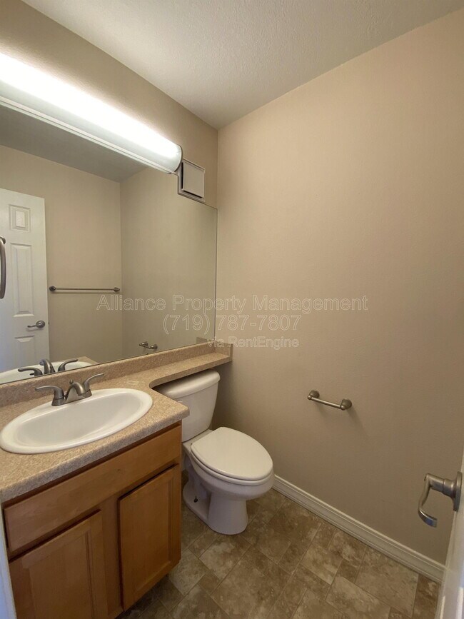 Building Photo - 2486 Astrozon Cir
