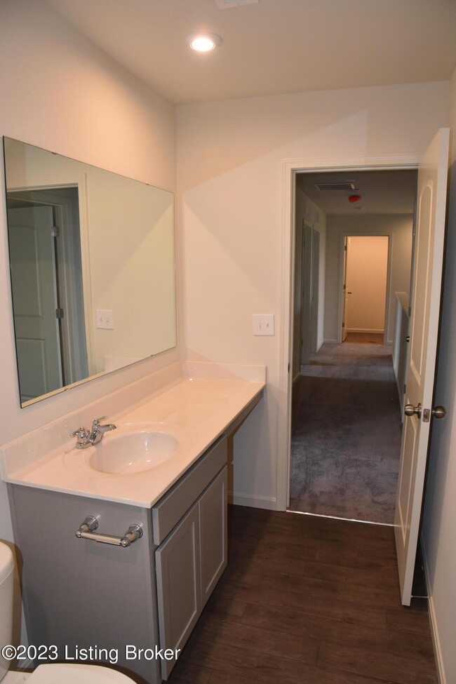 Building Photo - 4010 White Pne Ln