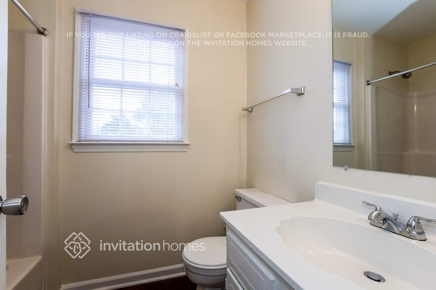 Building Photo - 7609 Elm Tree Ln