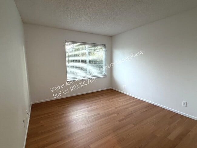 Building Photo - 4445 Via Santa Maria