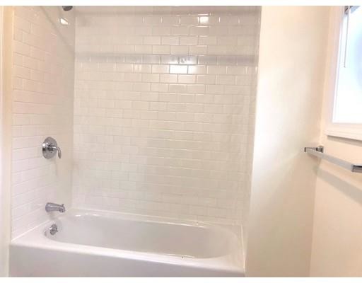 Building Photo - 7-15-17 Callender St