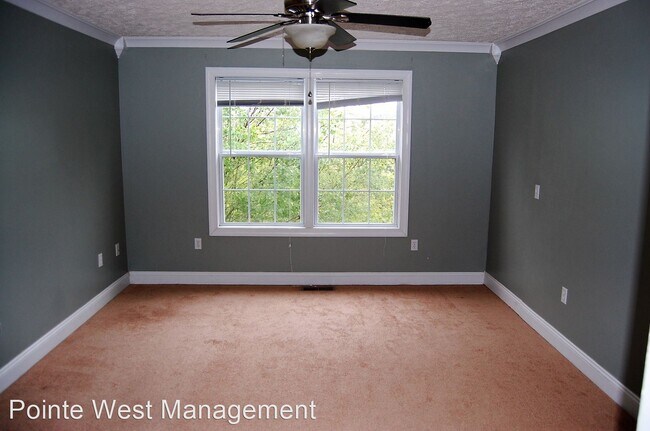 Building Photo - 3 br, 3 bath House - 550 Oak Tree Blvd