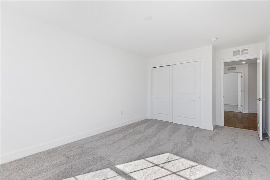 Building Photo - 15 Jacob Francis Way