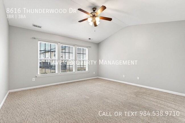 Building Photo - 8616 Thunderwood Dr