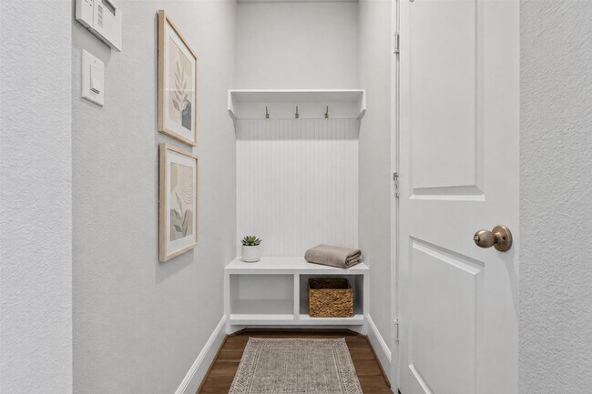 Building Photo - 3123 Lantana Trl